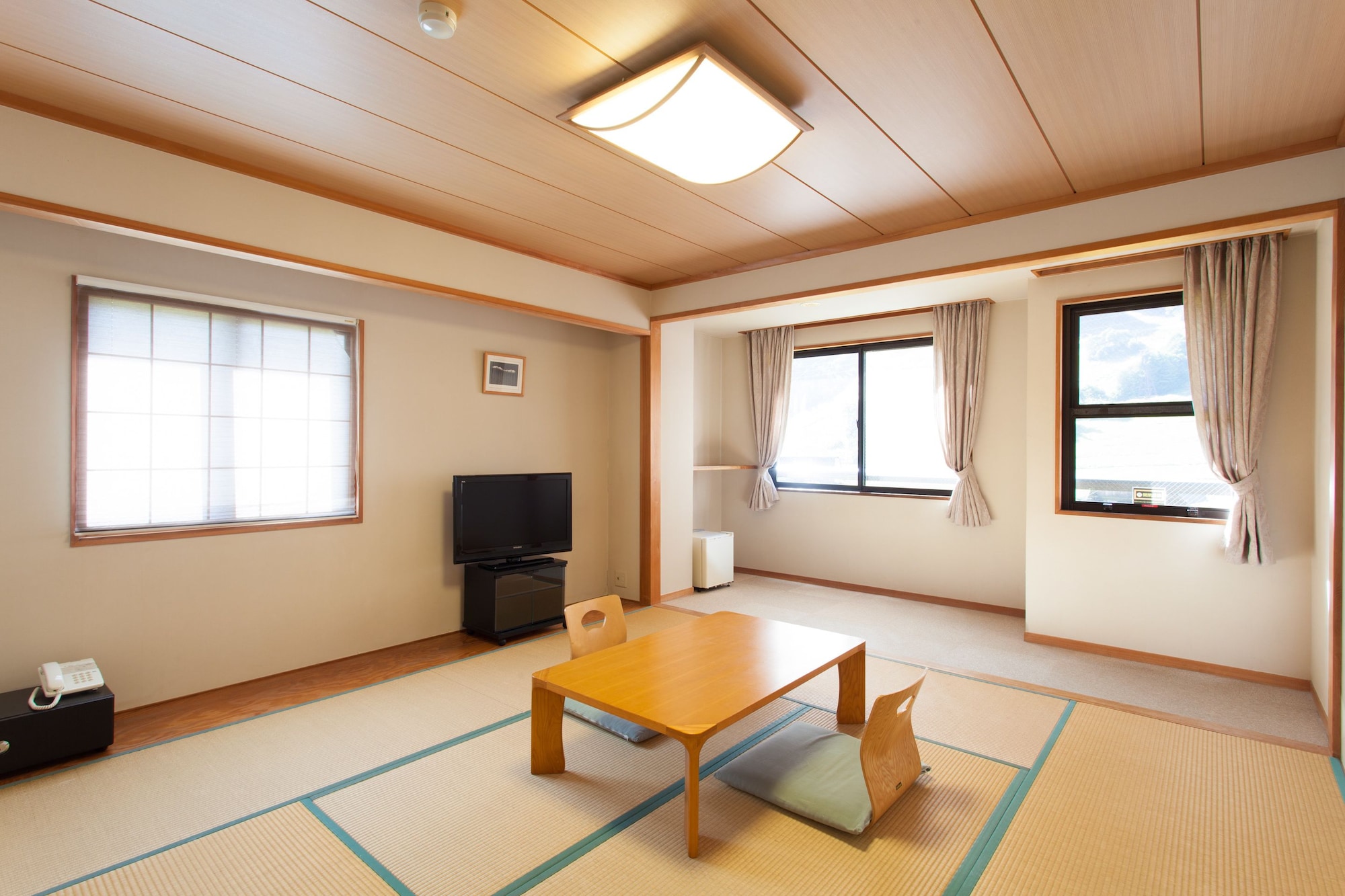 JAPANESE, PRIVATE BATHROOM