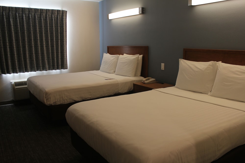 Good Nite Inn Camarillo 23/40