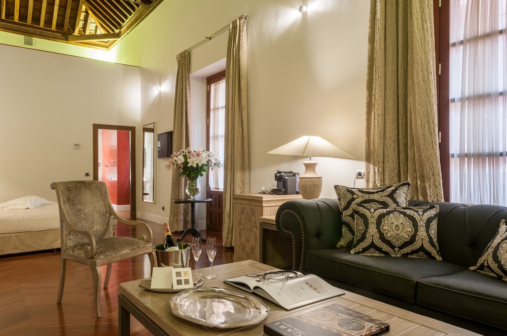 Hotel Boutique Palacio Pinello 48/73