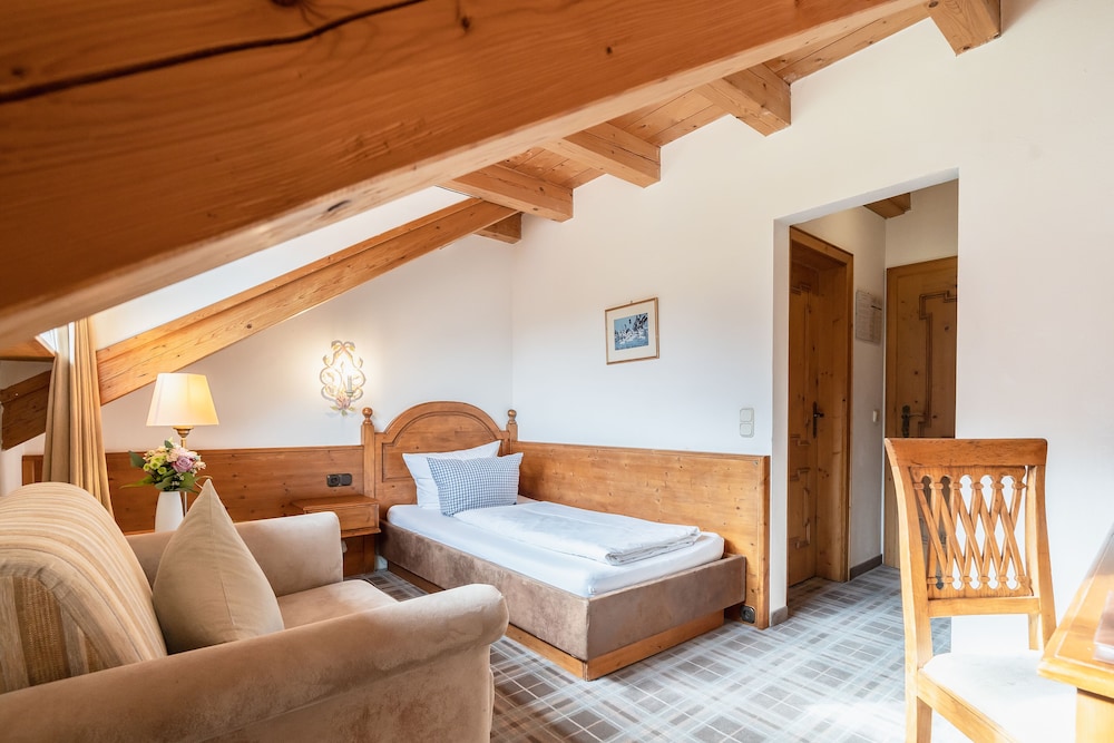 Hotel Blaue Gams 25/73