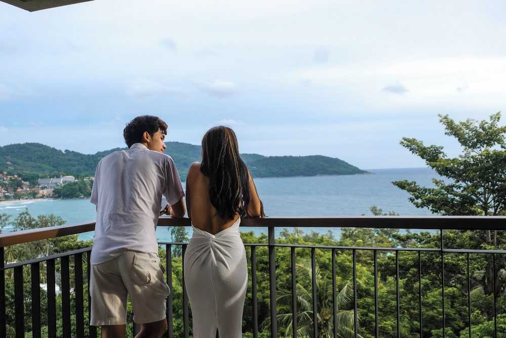 Novotel Phuket Kata Avista Resort And Spa 88/92