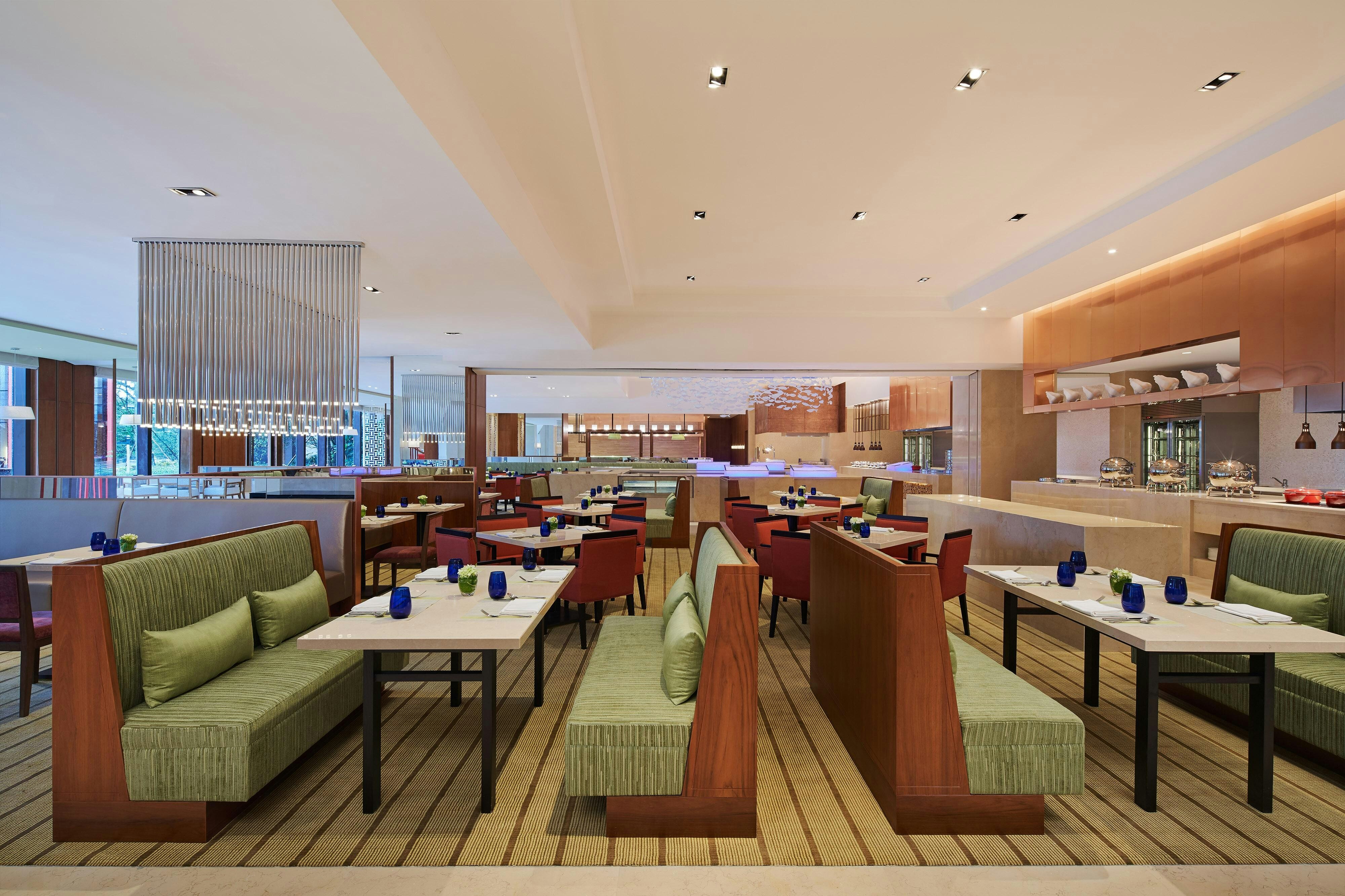 Four Points By Sheraton Guangdong Heshan 23/37
