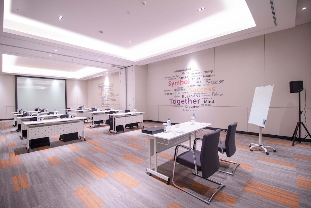 Prime Park Hotel And Convention Lombok 29/43