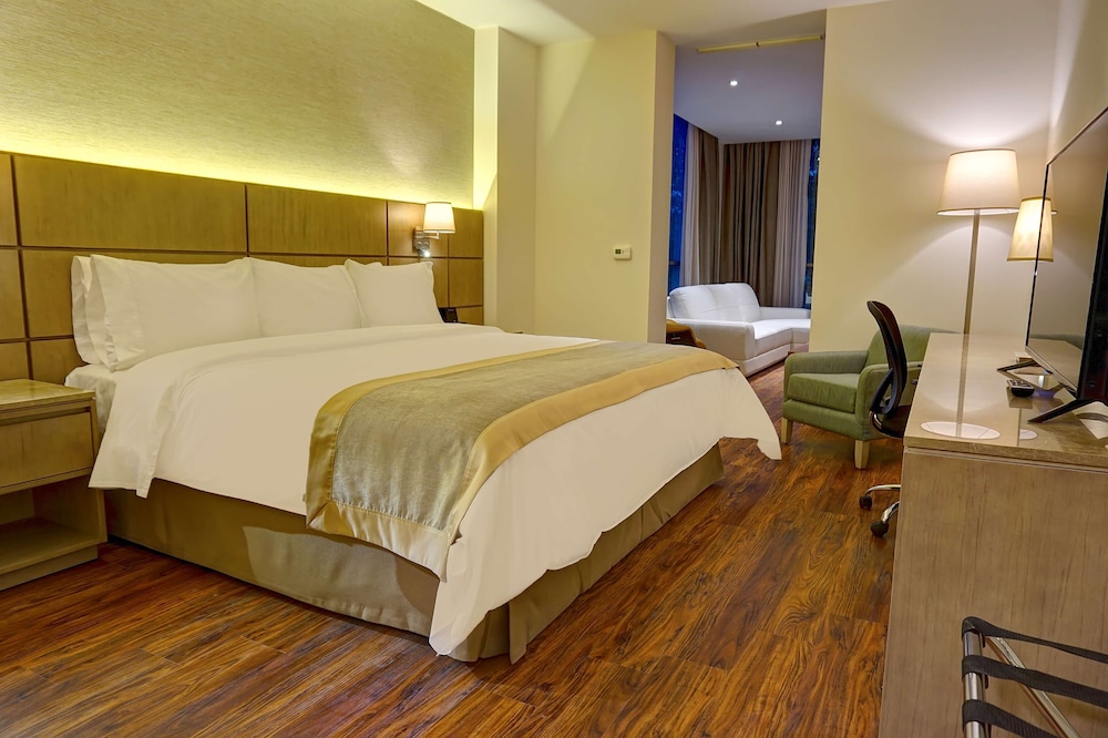 Radisson Hotel Guayaquil 10/47
