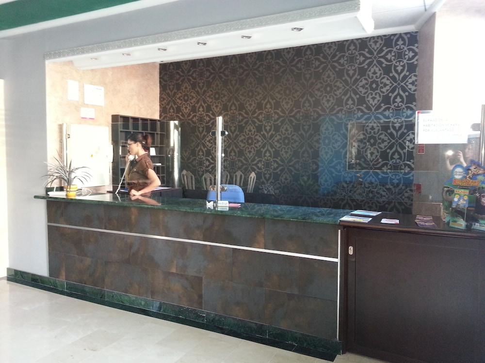 Hotel Almoradi 8/41
