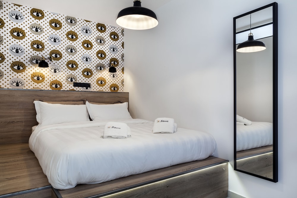 The Athenians Modern Apartments 9/50