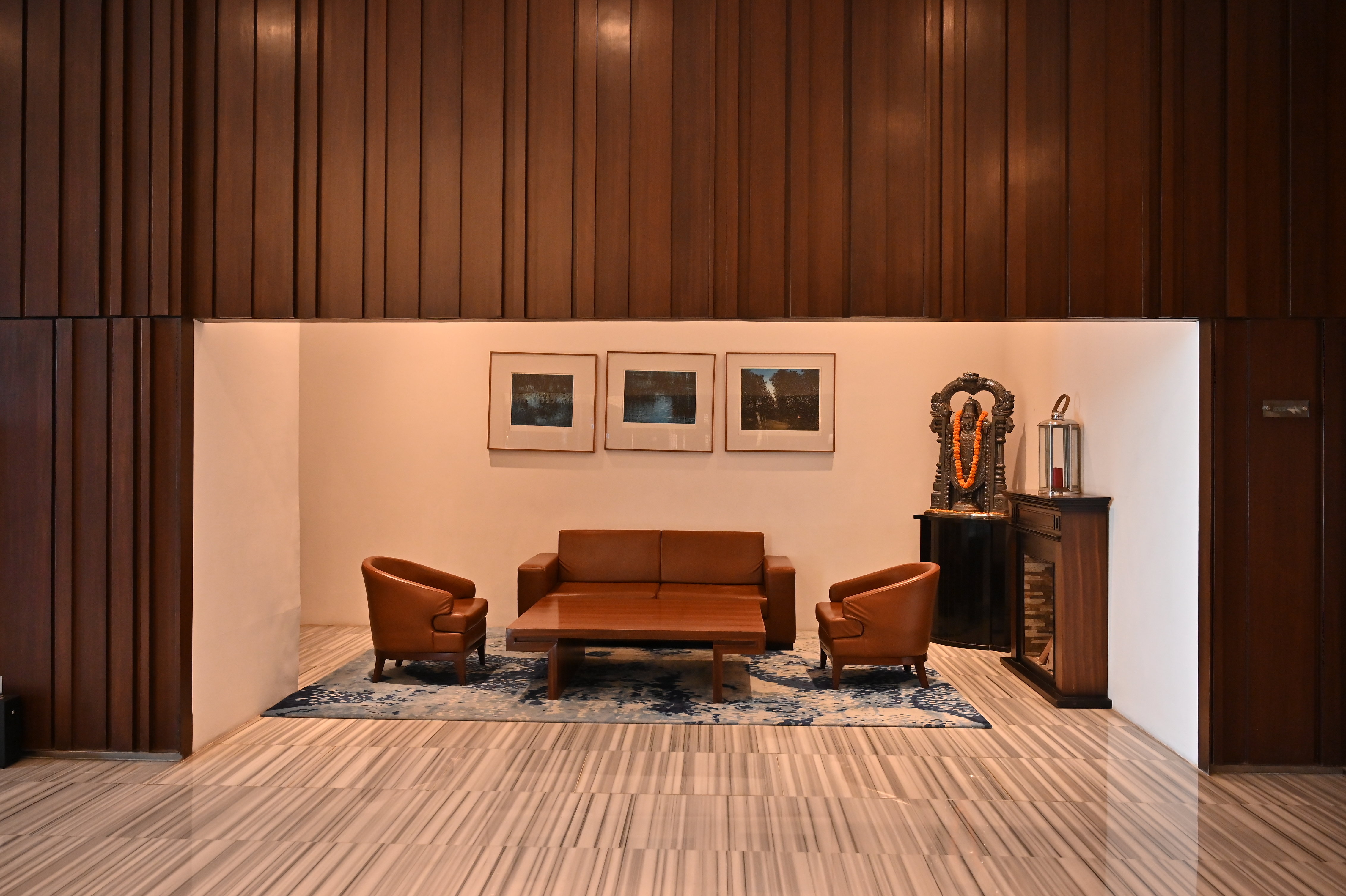 Holiday Inn New Delhi Mayur Vihar Noida 43/74