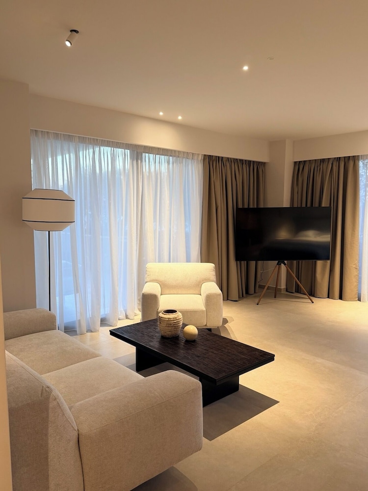 Aqua Blu Boutique Hotel and Spa - Adults Only 57/70