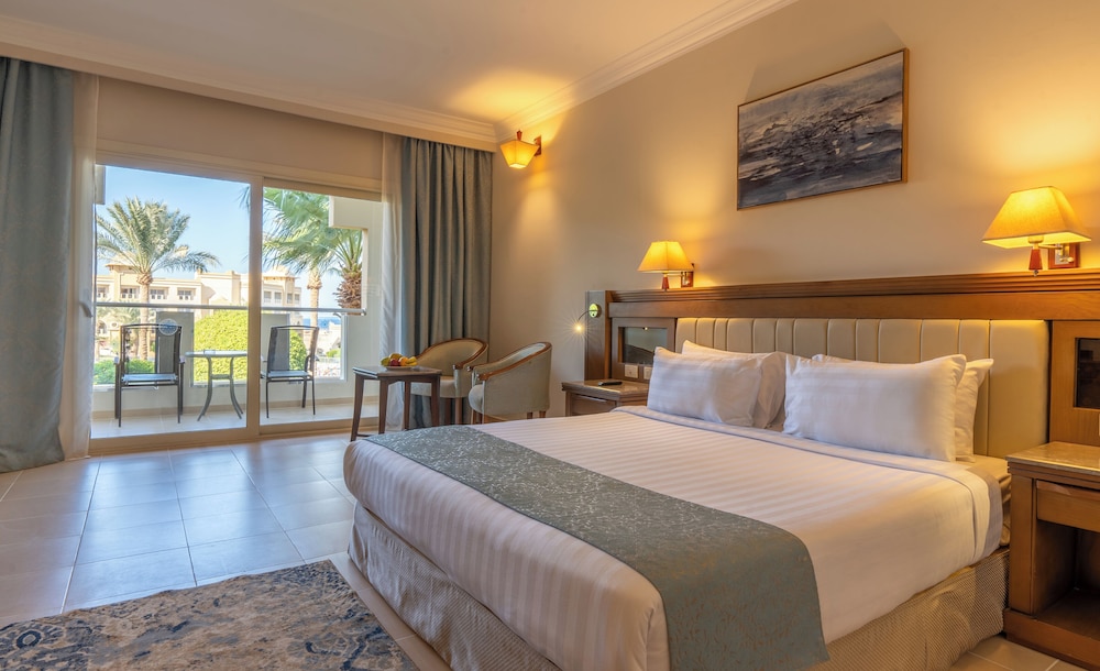 Honeymoon Romantic Package