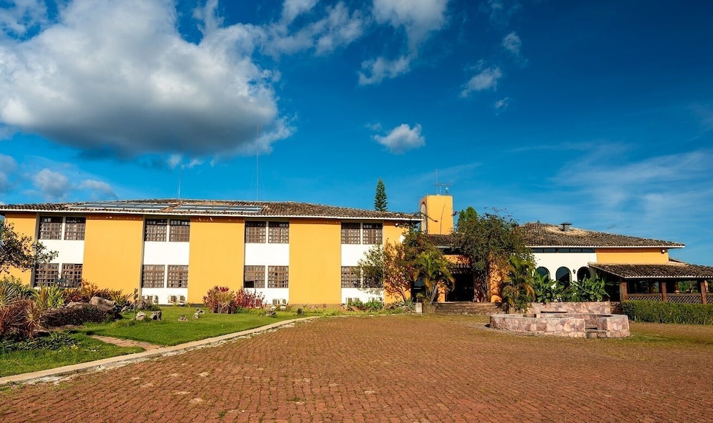 Alpina Hotel 43/46