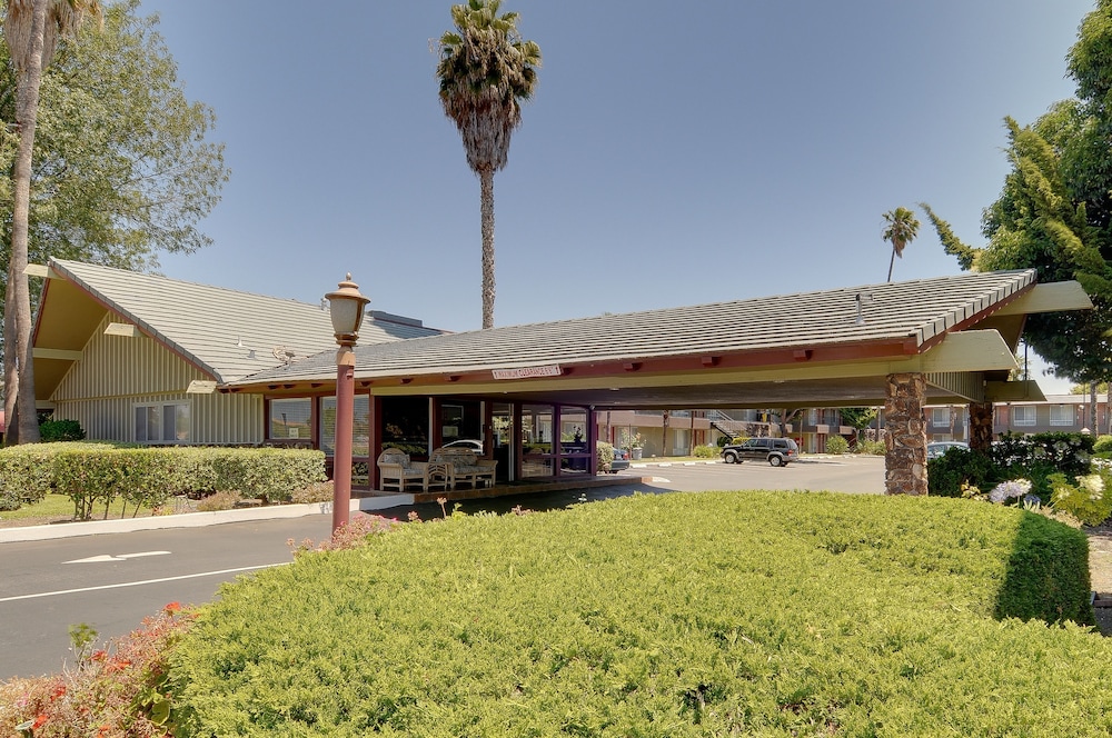 Vagabond Inn Sunnyvale 4/32