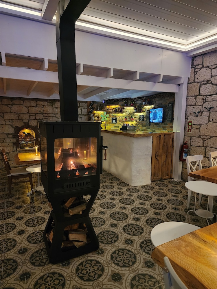 Tarcin Alacati Otel - Adults Only 37/48