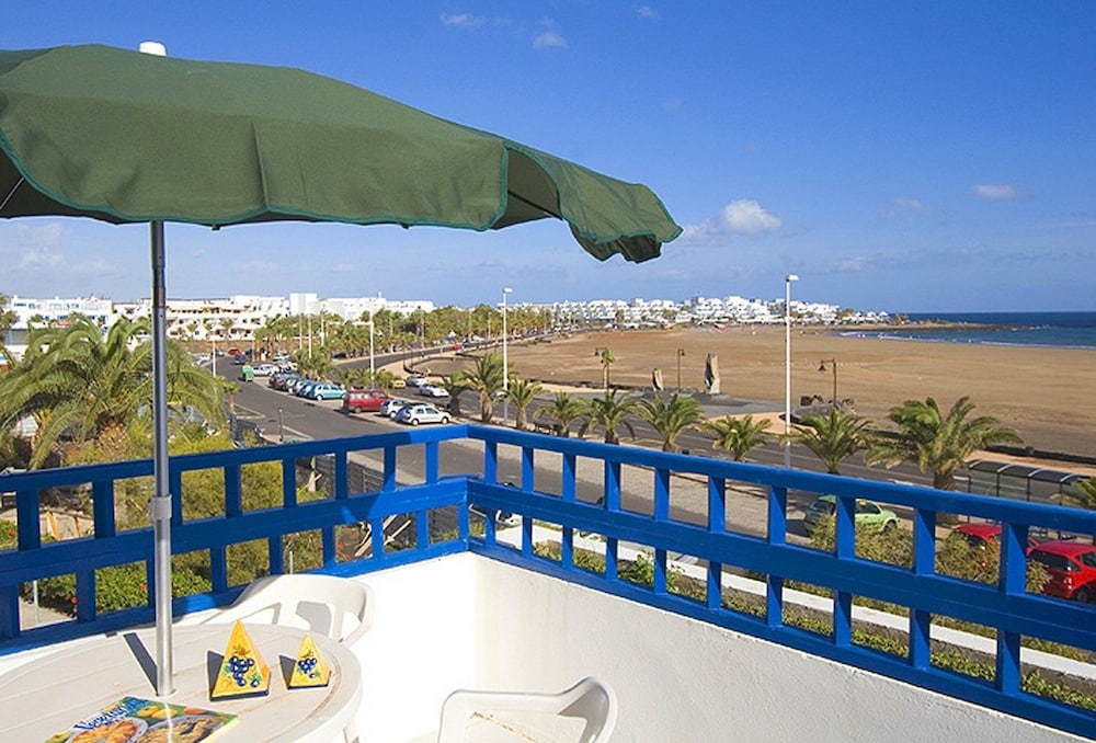 Club Pocillos Apartments Adults Only 8/16