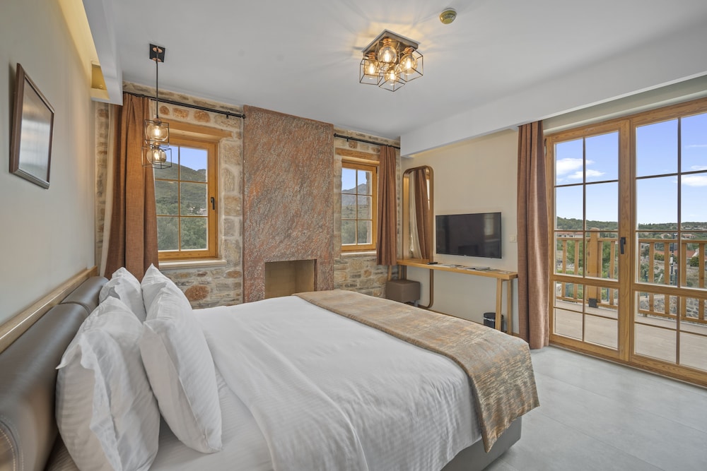 Zeyt Inn Hotel 5/32