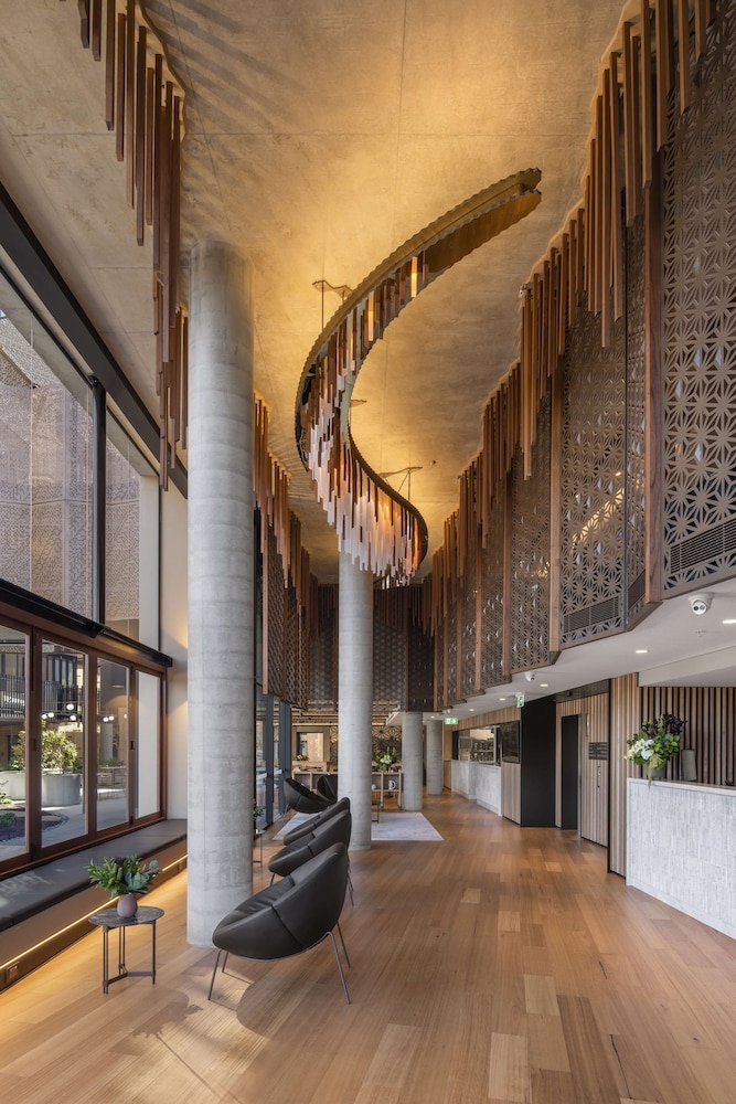 Vibe Hotel Adelaide 24/50