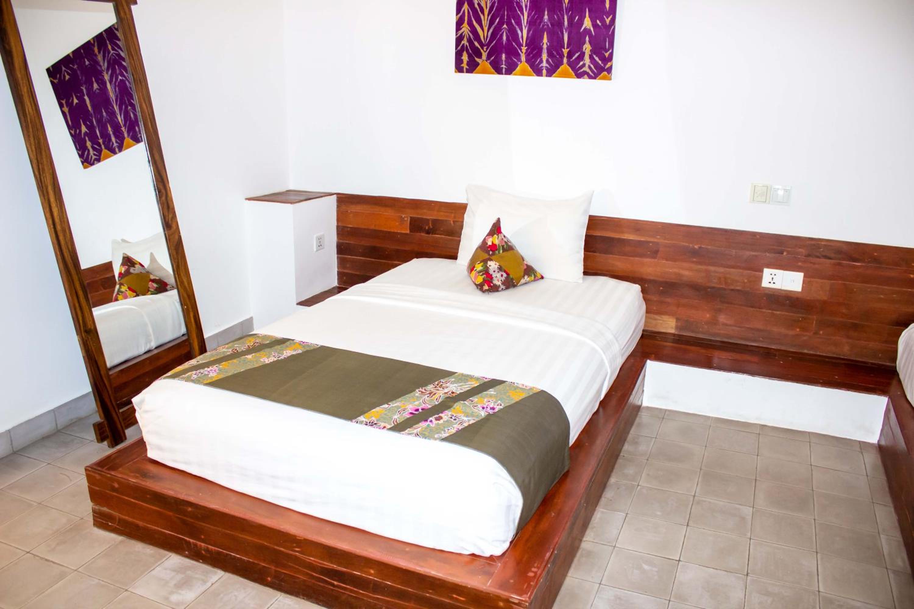 غرفة عائلية بسرير كوين وسرير فردي، House Boutique Eco Hotel 3/6
