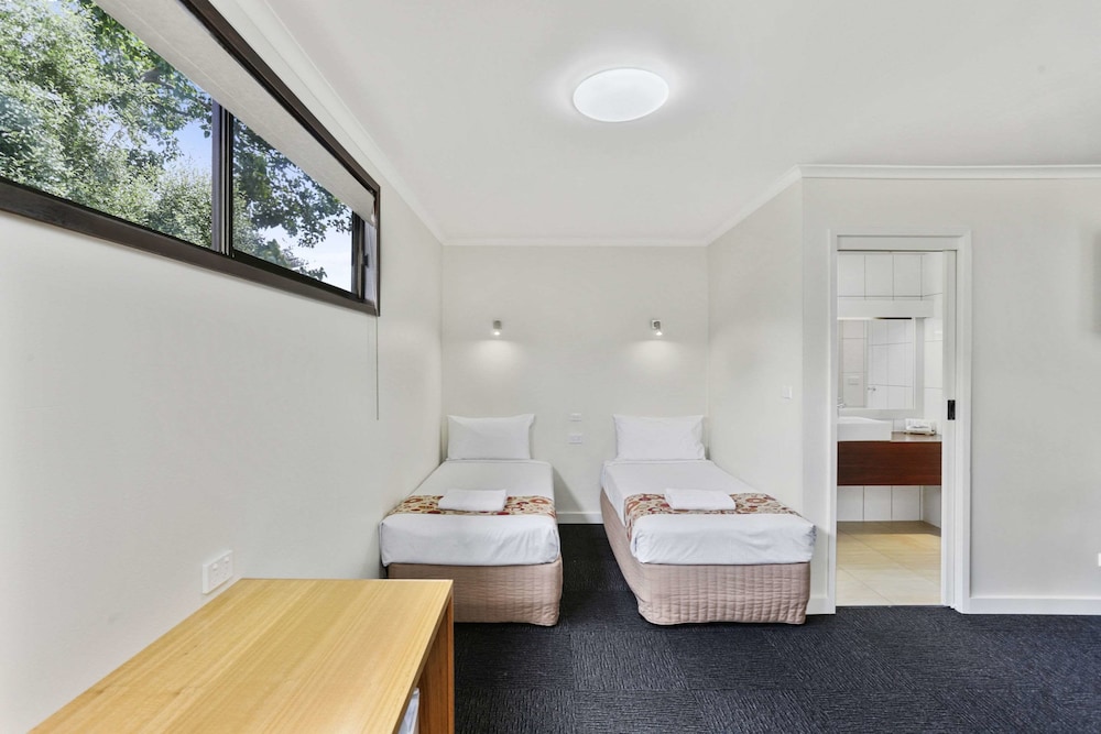 Botanical Hotel 19/36