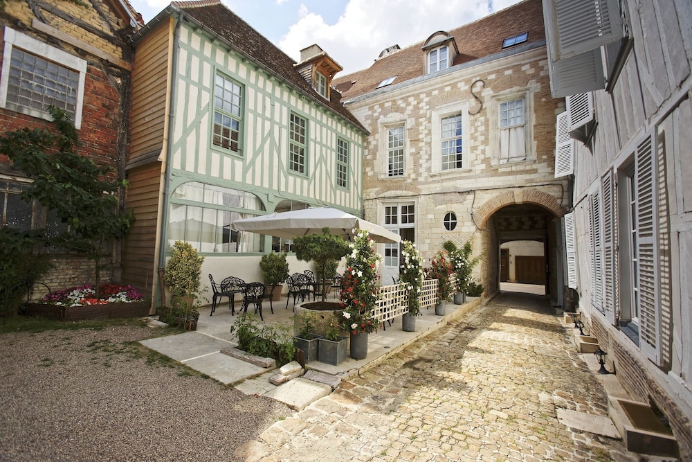 Appart'hotel Hotel Saint Georges 38/50