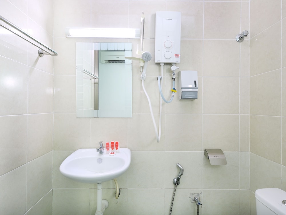 OYO 502 Midah Inn Puchong 15/37