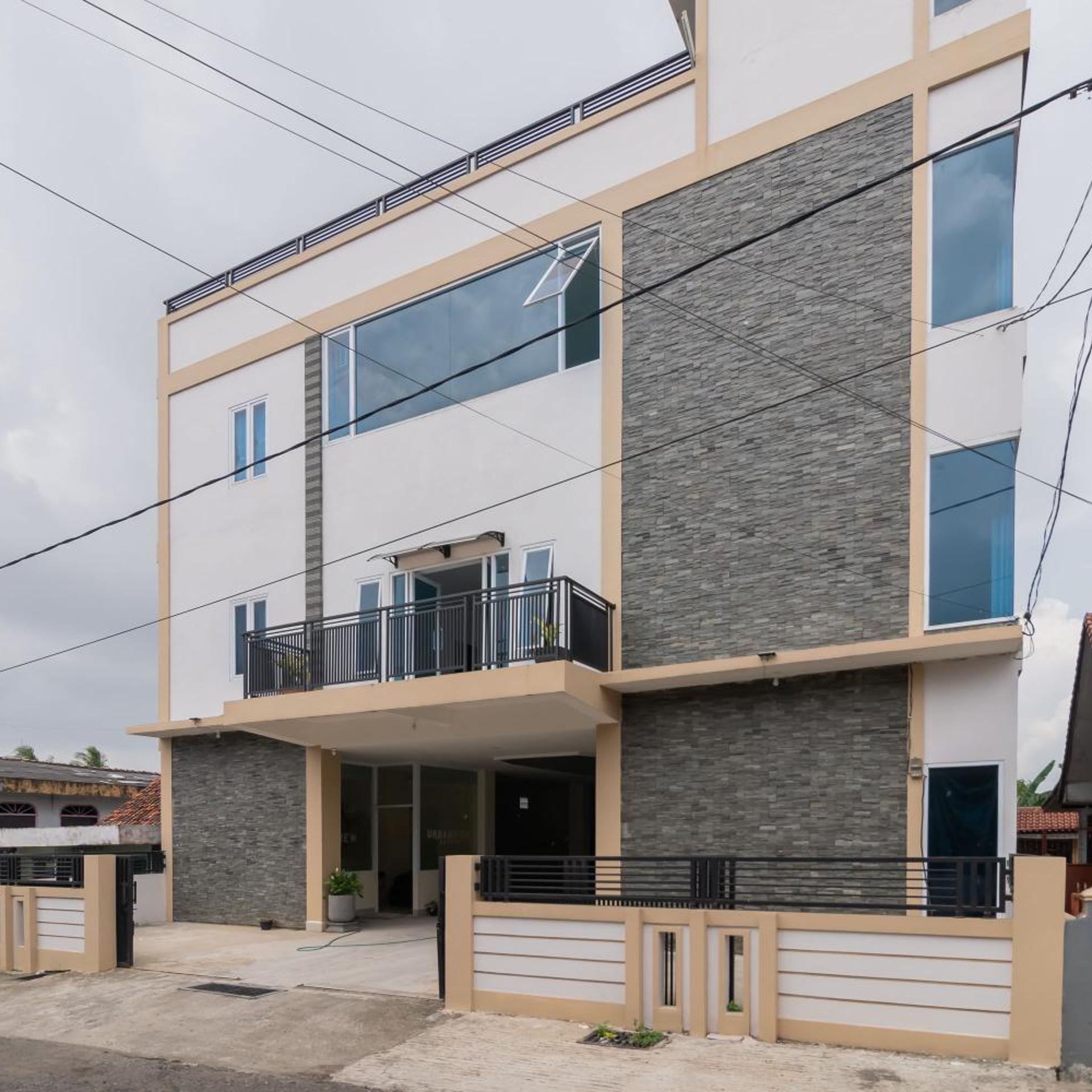 Urbanview Hotel Ephe Palembang by RedDoorz 3/30