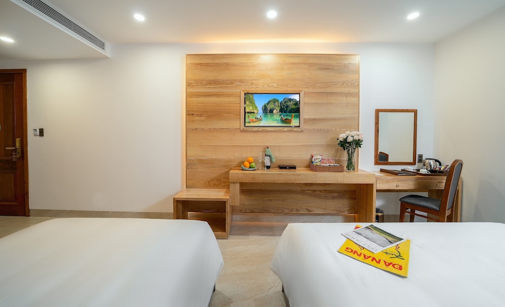 Sunny Ocean Hotel & Apartment 28/71