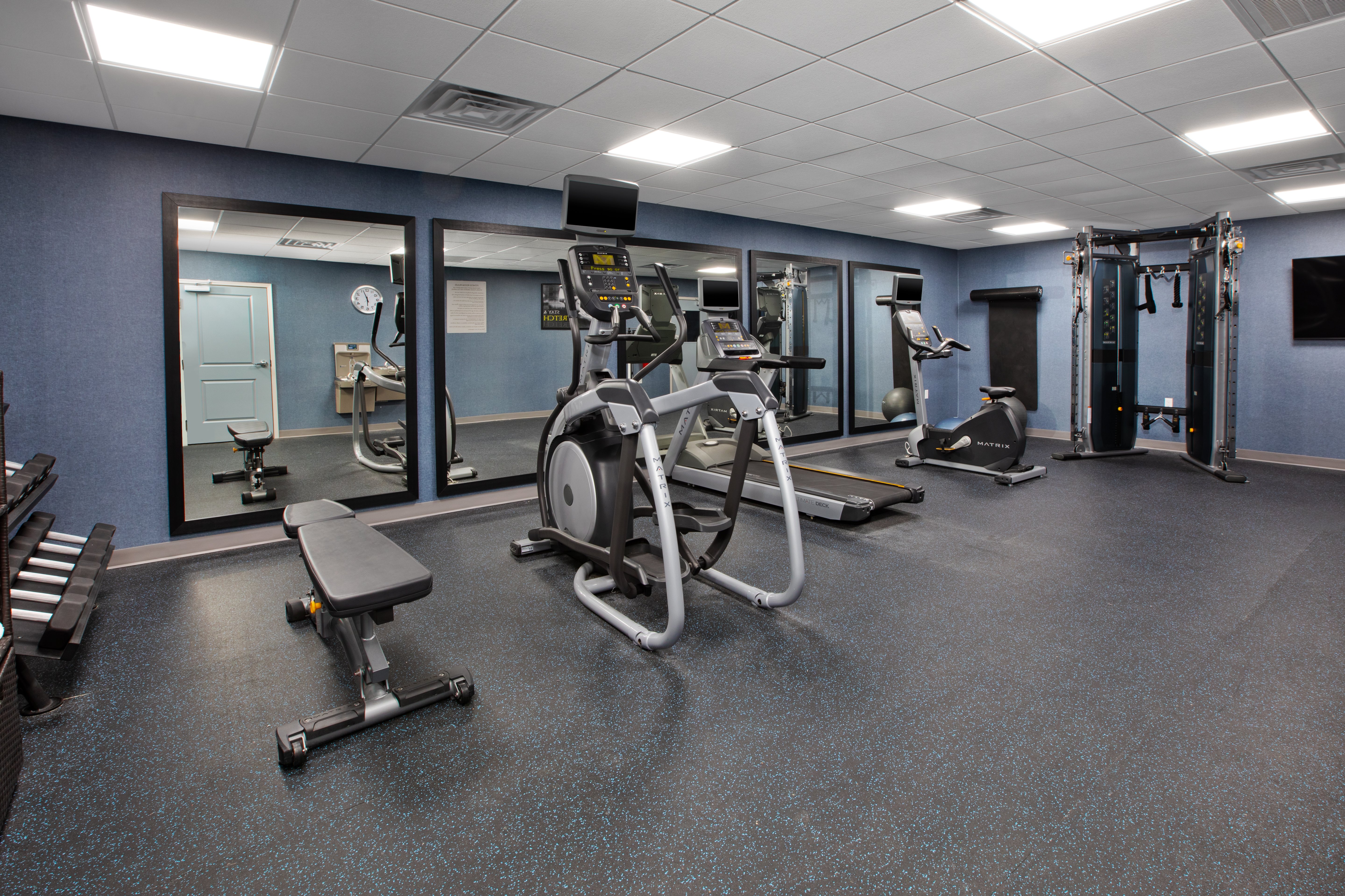 Staybridge Suites Ames 28/54