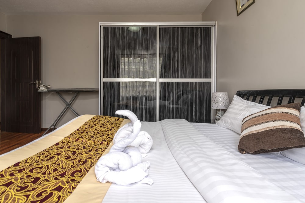 Eldon Suites Apartments 17/34