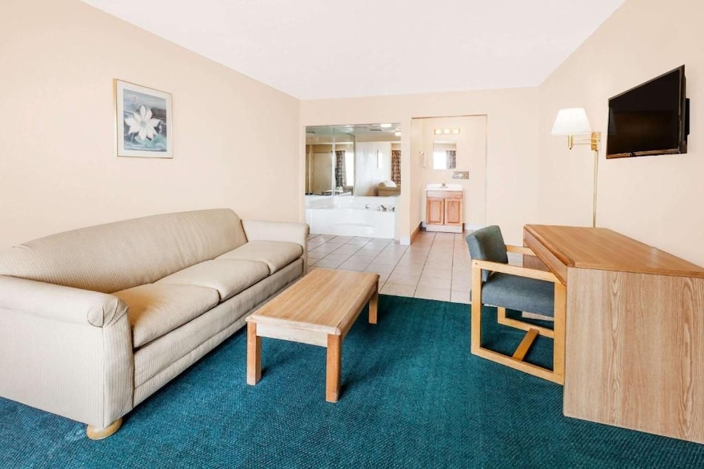 Arya Inn & Extended Stay 20/29