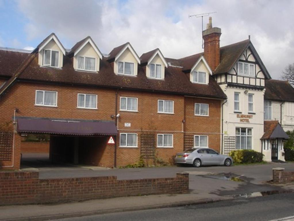 Elmhurst Hotel 22/24