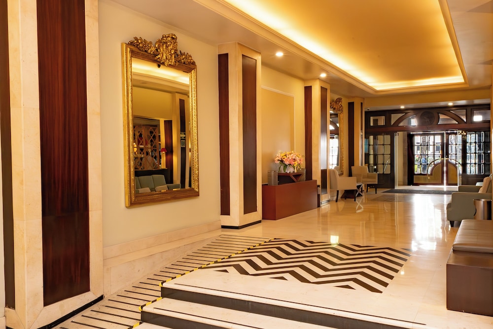lobby
