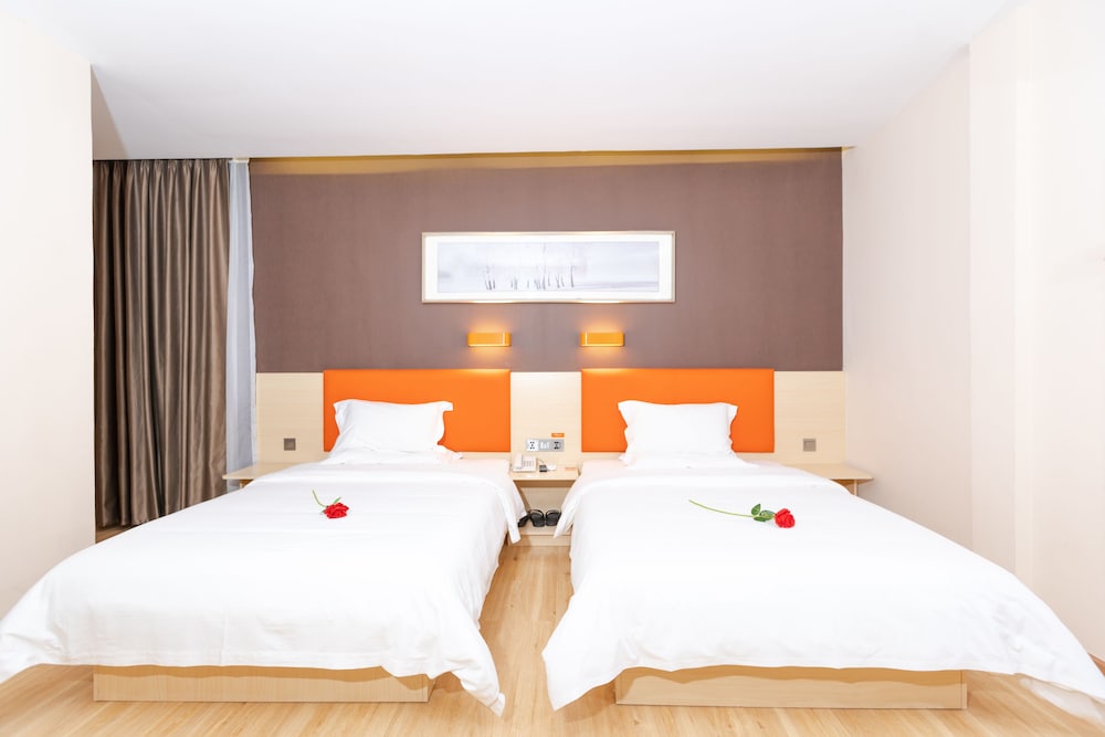 7 Days Premium Hotel 34/56