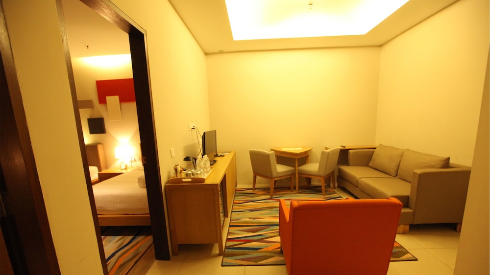 Casuarina At Meru 40/66