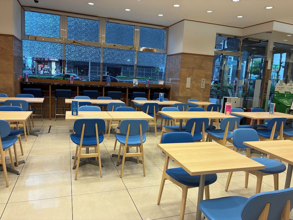 Toyoko Inn Osaka Namba Nishi 55/61