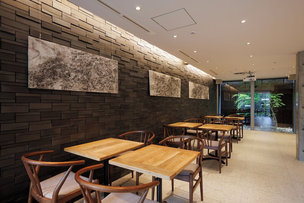 Gion Elite Terrace 42/50
