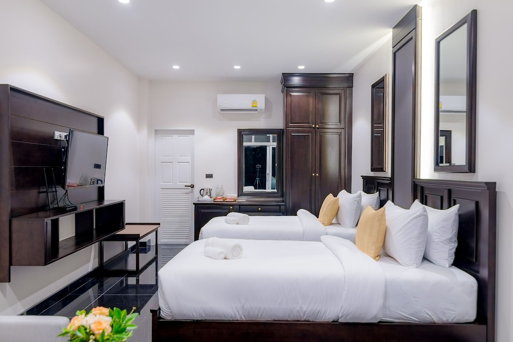 T Villas Huahin 7/29