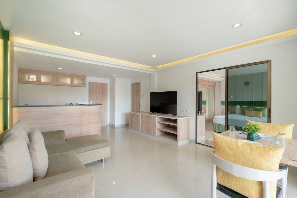 The Green Park Resort 47/65
