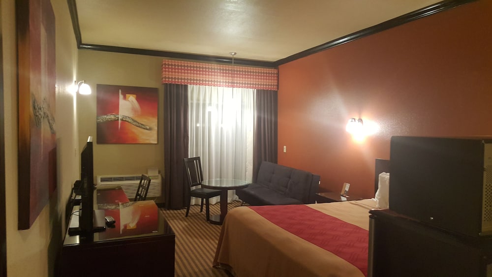 Blue Bay Inn Suites 7/34