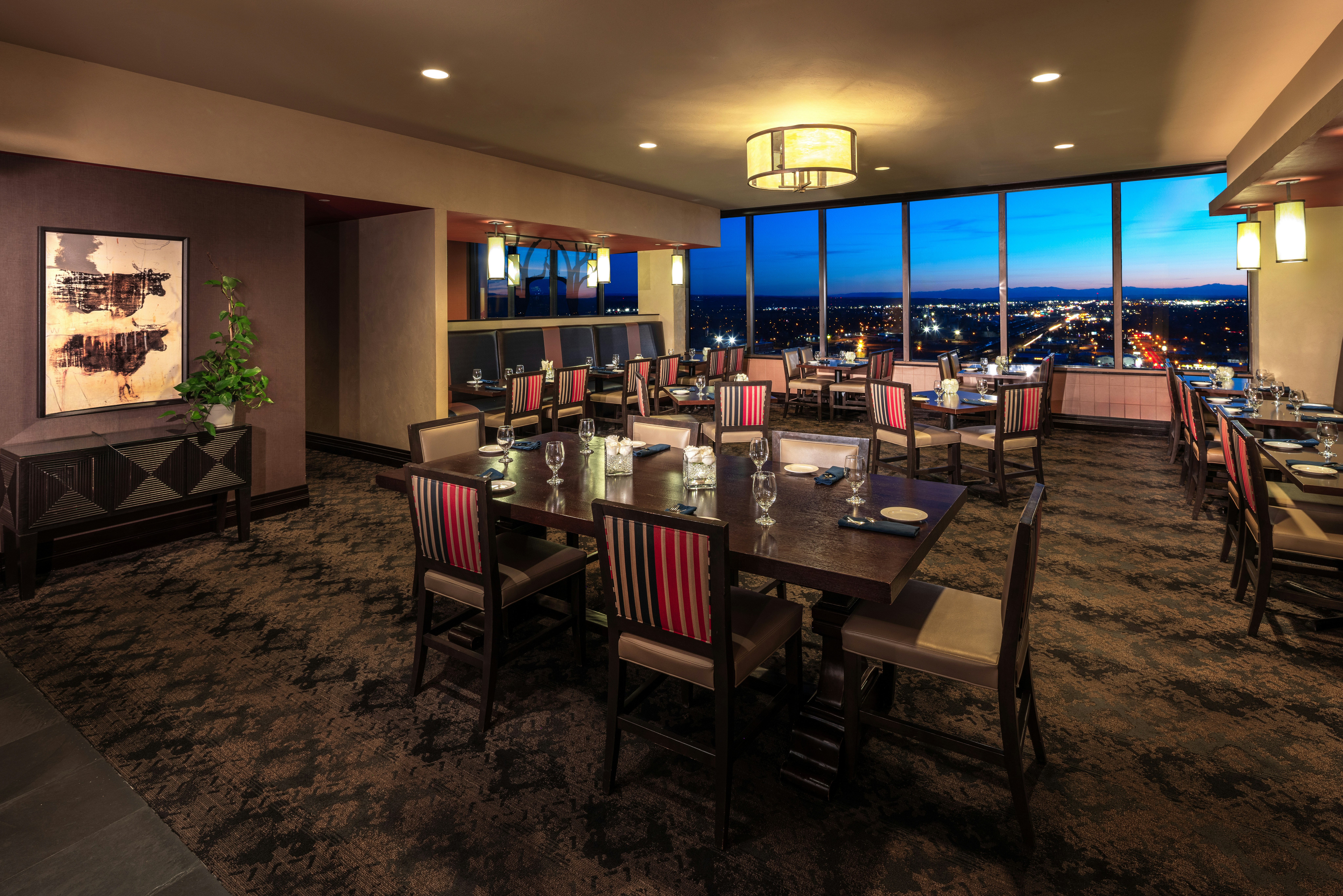 DoubleTree by Hilton Hotel Billings 34/44
