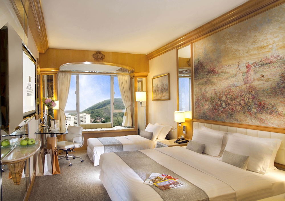 Regal Hong Kong Hotel 54/74