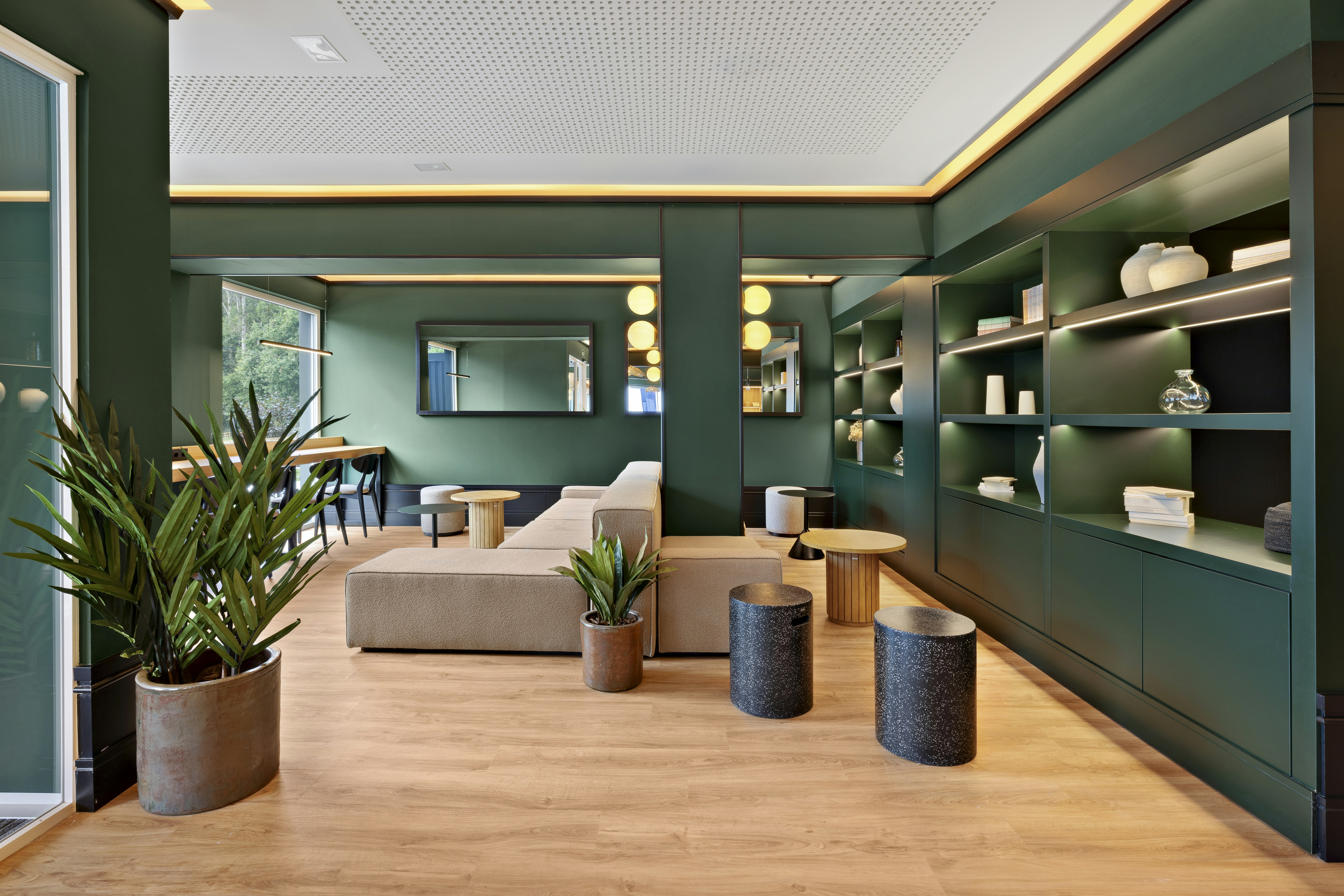 B&B HOTEL Santiago Milladoiro 15/17