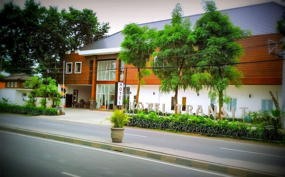 Hotel Transit Pasuruan 1/43