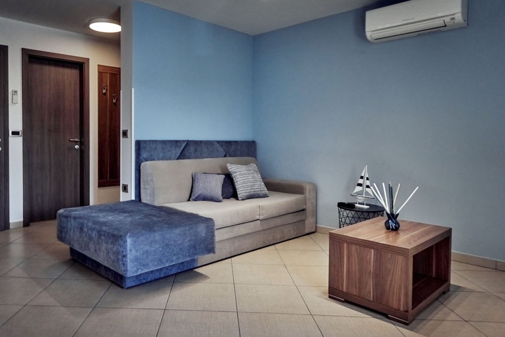 Apartments Vila Piranesi 10/32