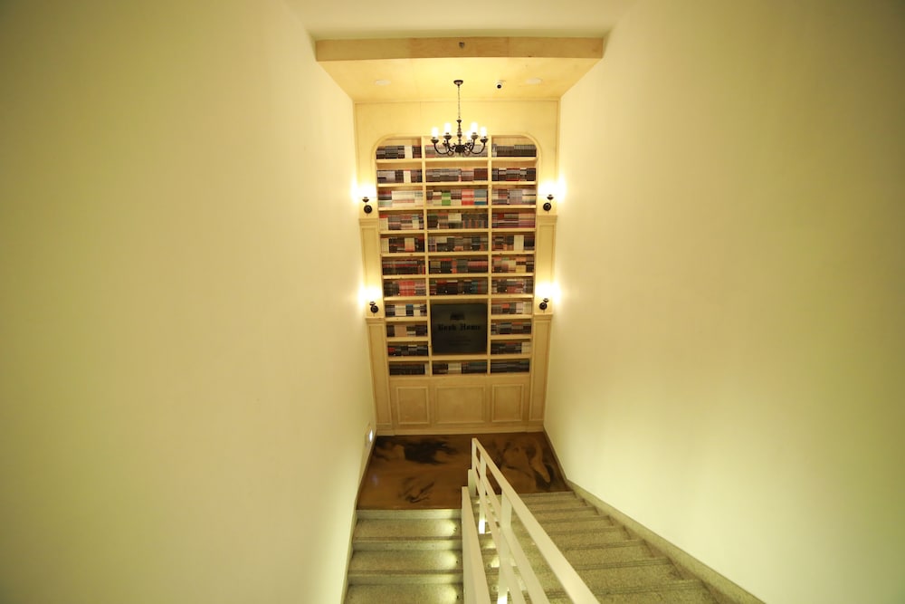 Book Home Gyeongju 8/60