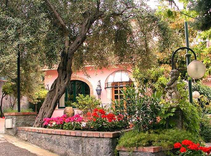 Hotel Villa Sirina 14/17