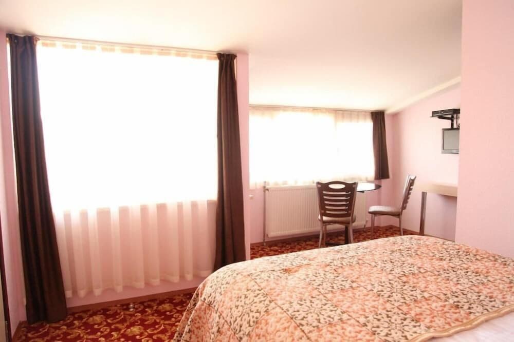 Hattusirin Otel 28/37