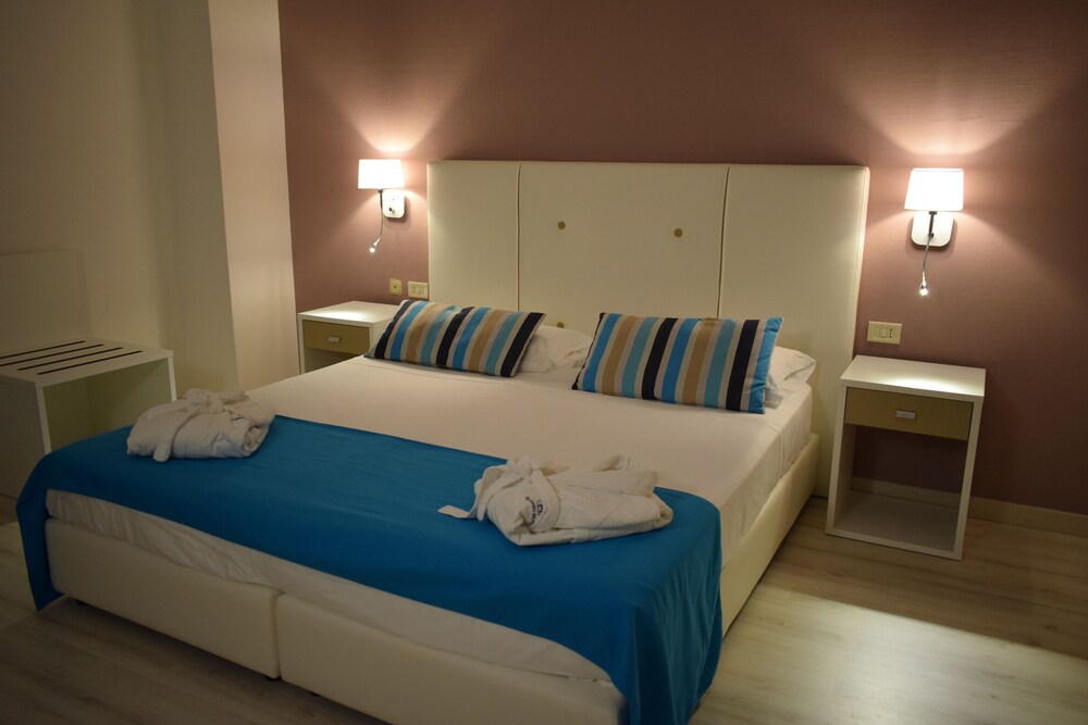 Nicolaus Prime Il Gabbiano Hotel 24/56