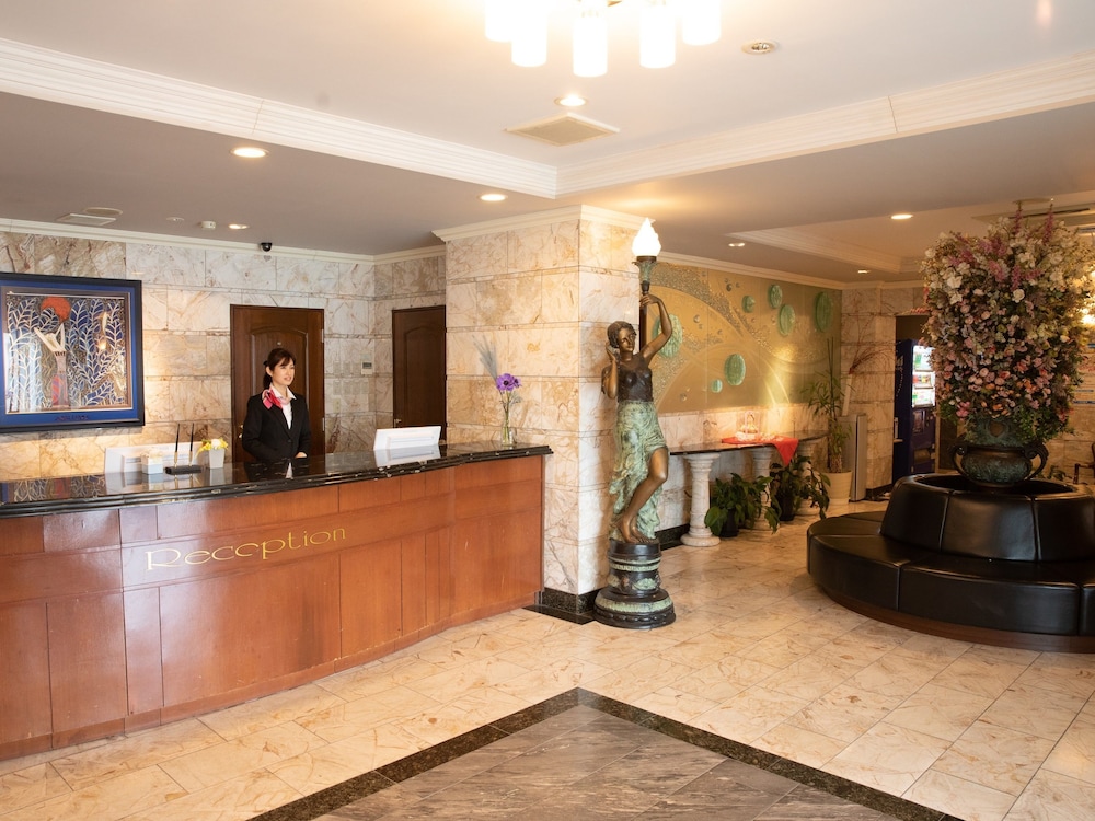 Hotel Castle Inn Tsu 5/50