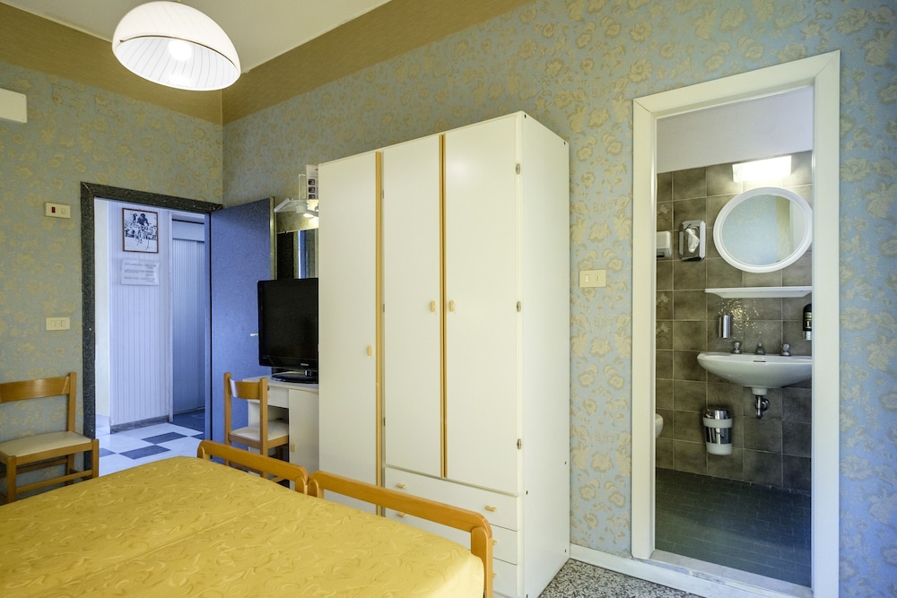 Hotel Giumer 18/28
