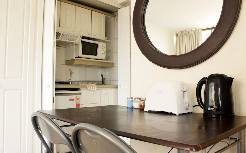 Apartamentos Costanera Centre 9/50