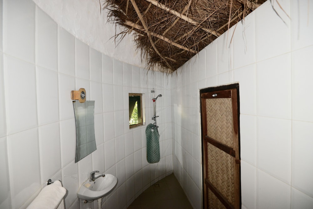 Footsteps Eco Lodge 46/47